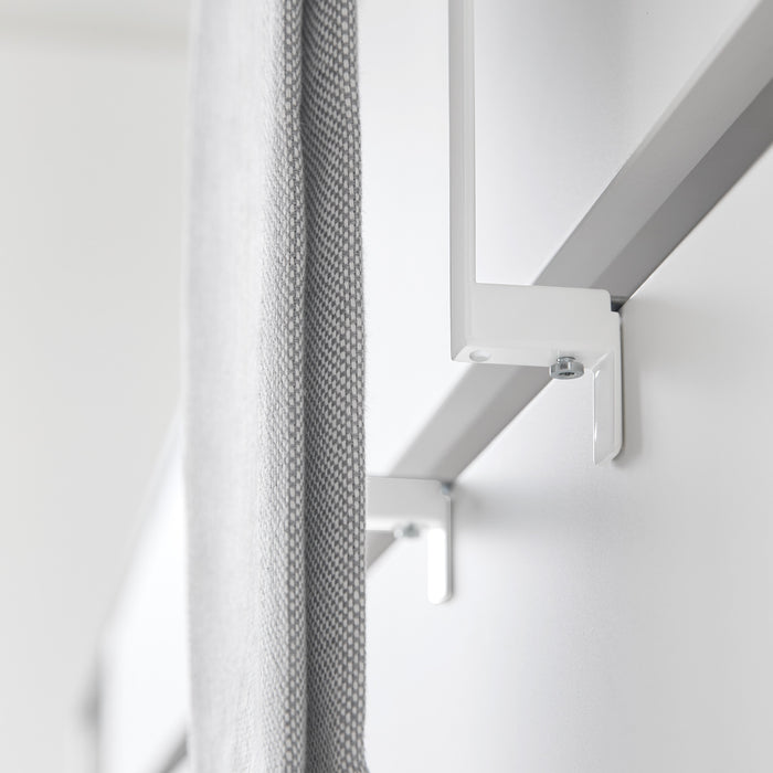 Floating Towel Hanger