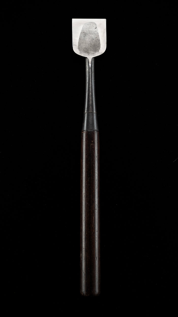 Kakuuchi-Usu-Nomi Japanese Hand Made Paring Chisel - 41mm