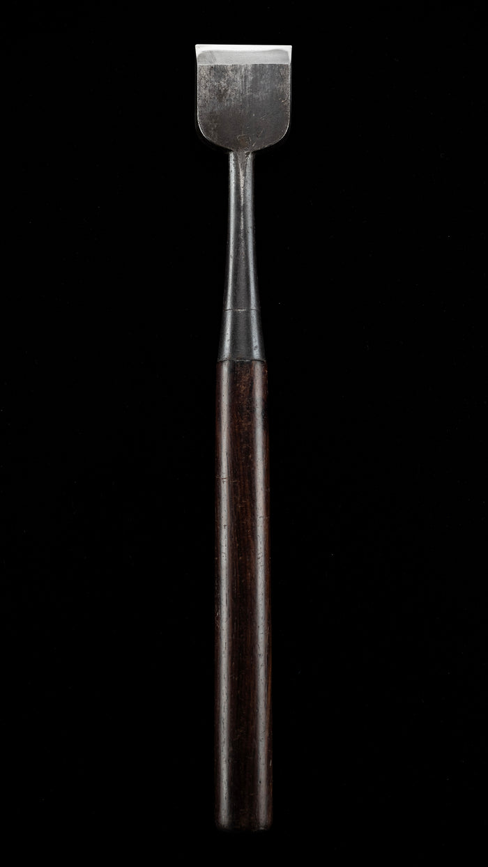 Kakuuchi-Usu-Nomi Japanese Hand Made Paring Chisel - 41mm