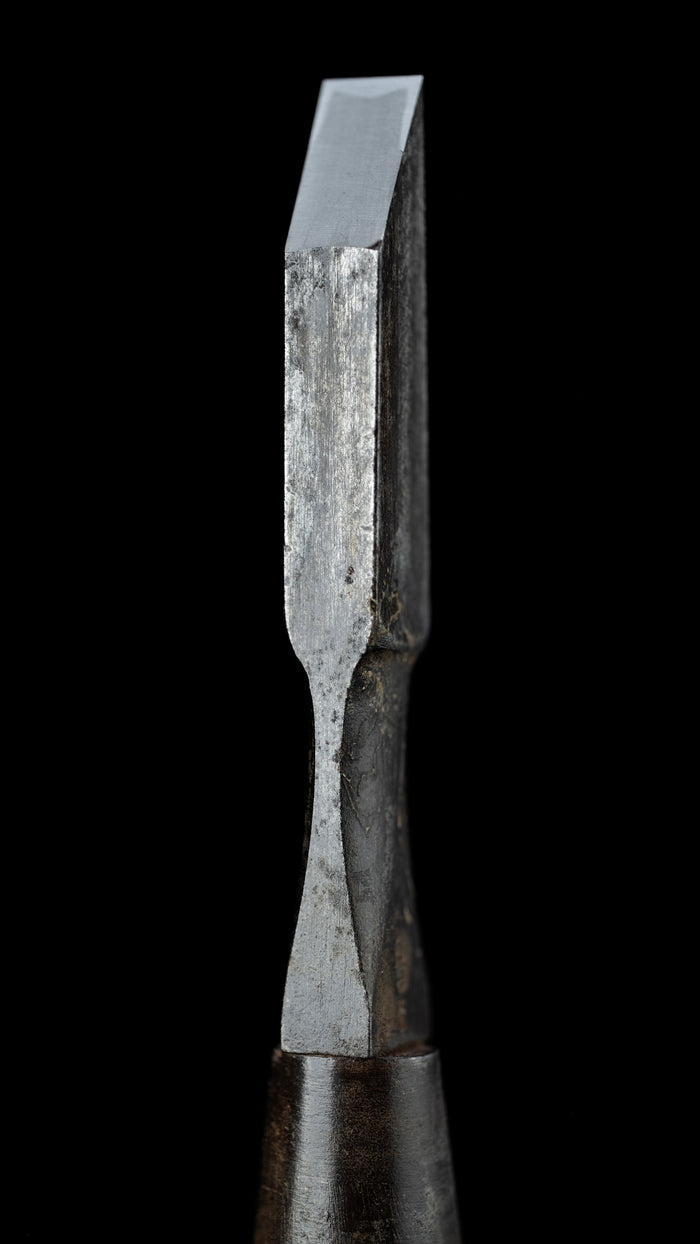 Mukomachi-Nomi Japanese Hand Made Mortise Chisel by Kikuhiro - 12mm