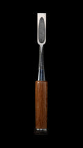 Oire-Nomi Japanese Hand Made Bench Chisel By Umihiro - 15mm