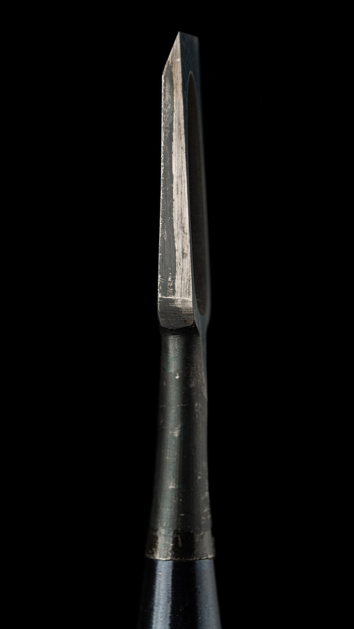 Oire-Nomi Japanese Hand Made Bench Chisel By Umihiro - 15mm