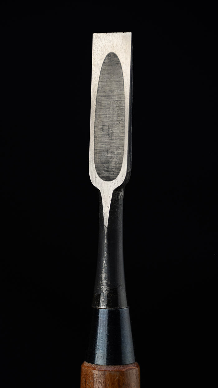 Oire-Nomi Japanese Hand Made Bench Chisel By Umihiro - 15mm