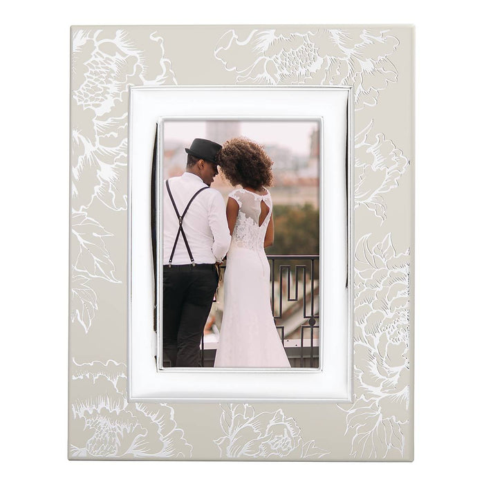 Silver Peony™ 4" x 6" Frame