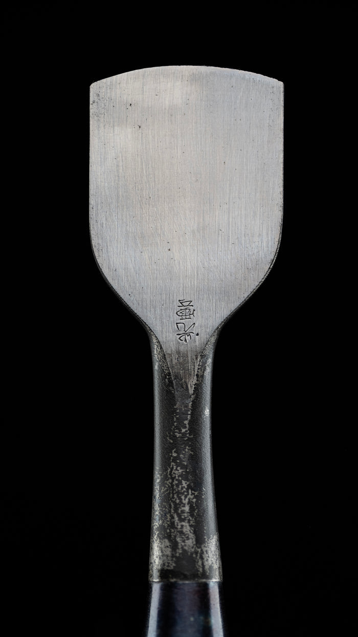 Uchimaru nomi Japanese Shallow U-Gouge Chisel By Koun - 36mm