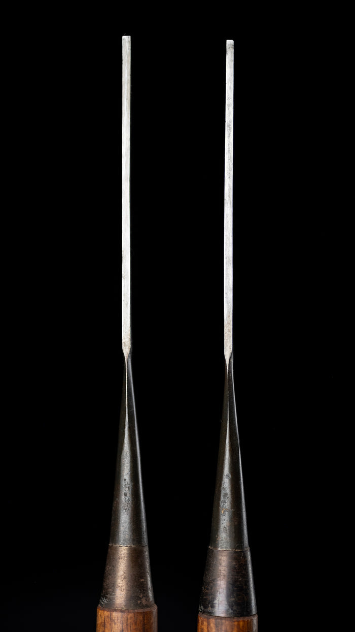 Usu-Nomi Japanese Hand Made Paring Chisel By Kunihide - 2.5mm